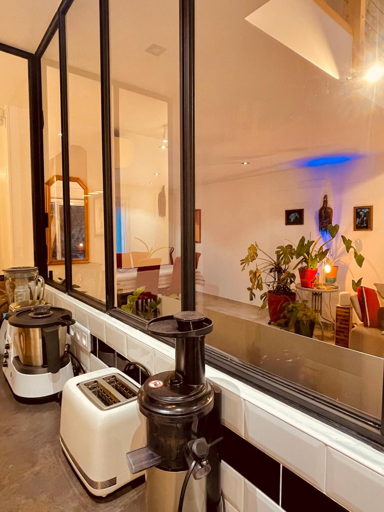 Lumineux Avec Jardin Et Jacuzzi - Parentale - Full Ac - Proche - Cdg - Stade De France - Parc Des Expositions Le Blanc-Mesnil